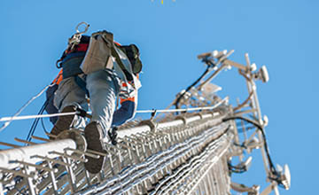 Telecom professional climbing tower
